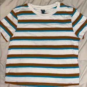 ✨3 for $18 Wild Fable Tee size XS